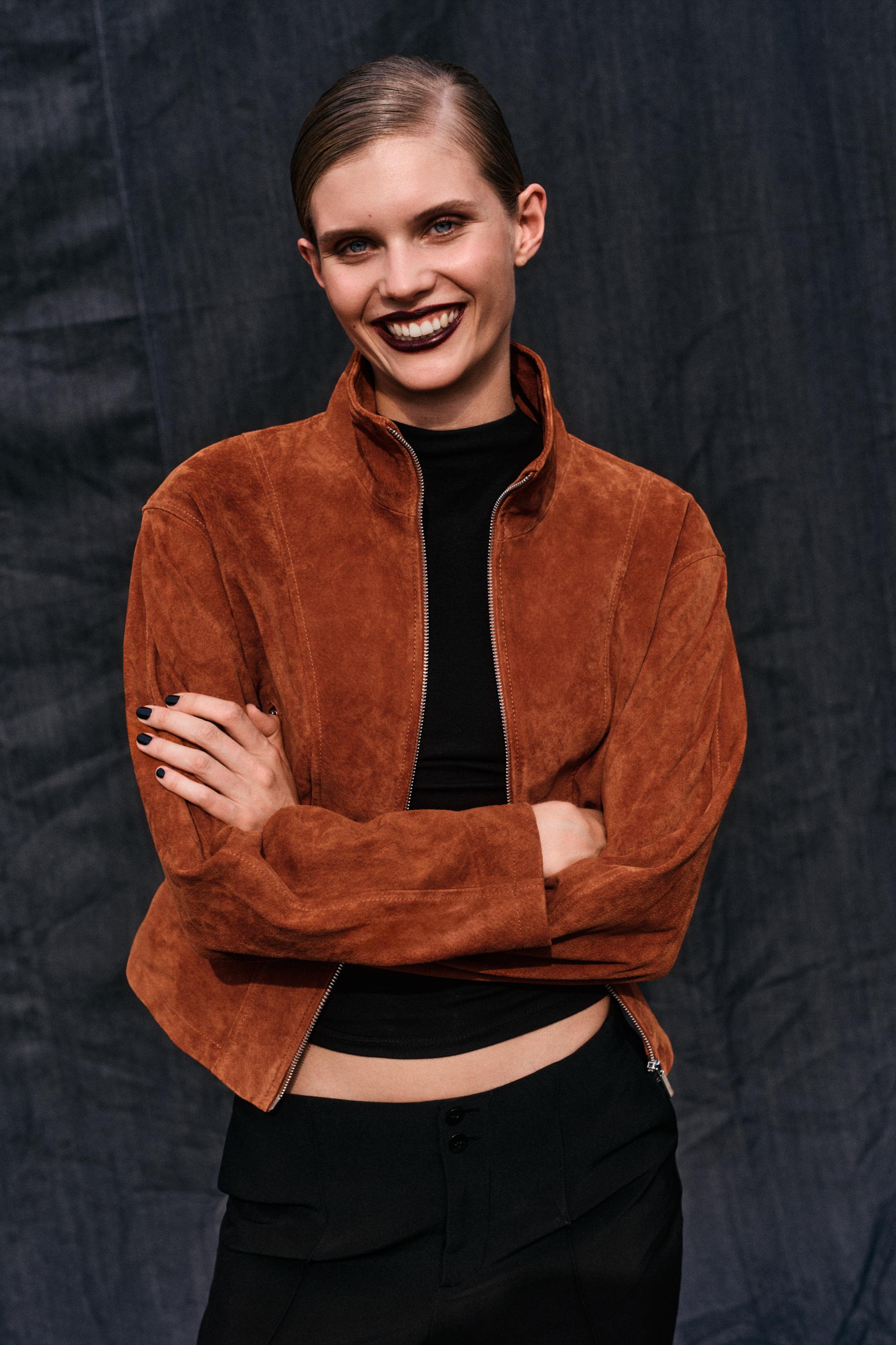 100% LEATHER STAND COLLAR JACKET